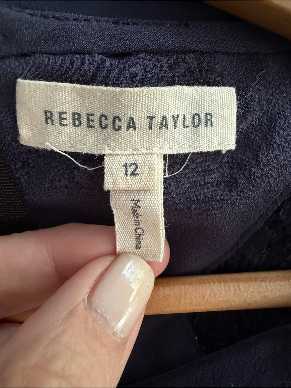Rebecca Taylor Navy Lace Inset Flutter Sleeve Fit Flare Dress Size 12 Cocktail - Picture 5 of 7
